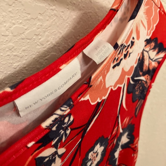 New York & Company floral mini dress - Picture 2 of 4